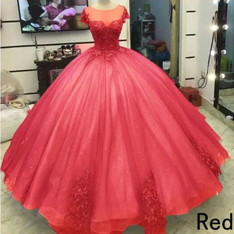 2018 Elegant Gray Quinceanera Dresses with Crystal Organza Lace Sheer Scoop Ball Gowns Sweet 16