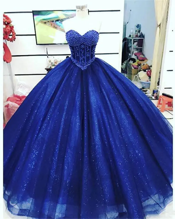 2018 Sparkly Burgundy Quinceanera Dresses Beaded Pearls Sweet 16 Dress vestidos de quinceañera