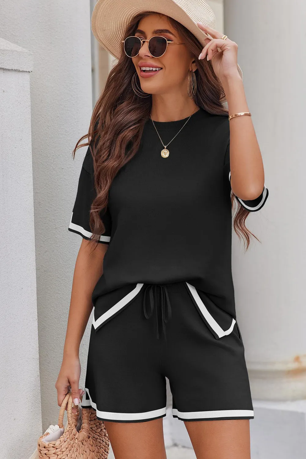 Black Color Block Knitted Crewneck T Shirt and Lace-up Shorts Set