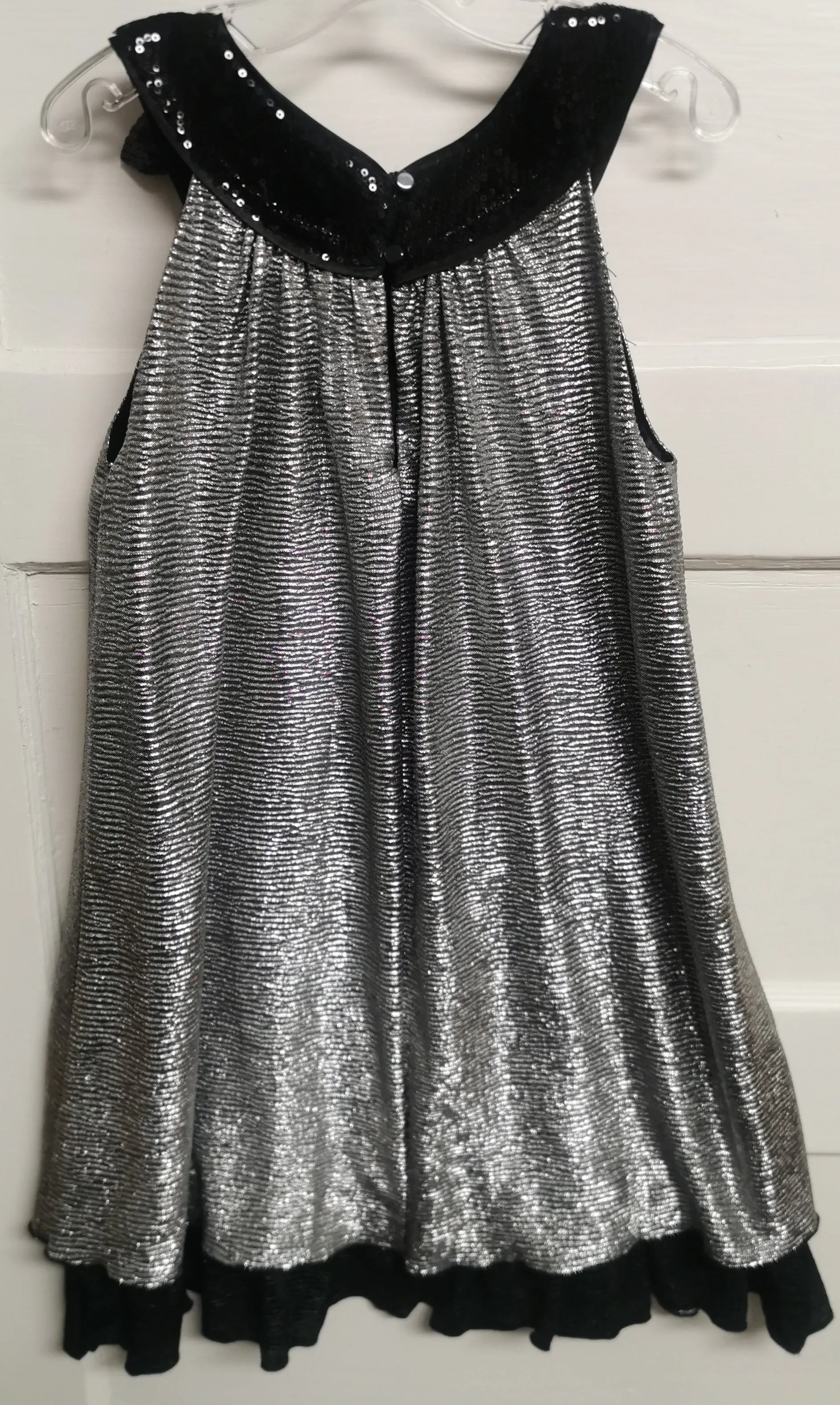 GIRL SIZE 7 YEARS - TURO PARC, barcelona   new york, Sparkly Silver & Black, Special Occasion Dress EUC B37