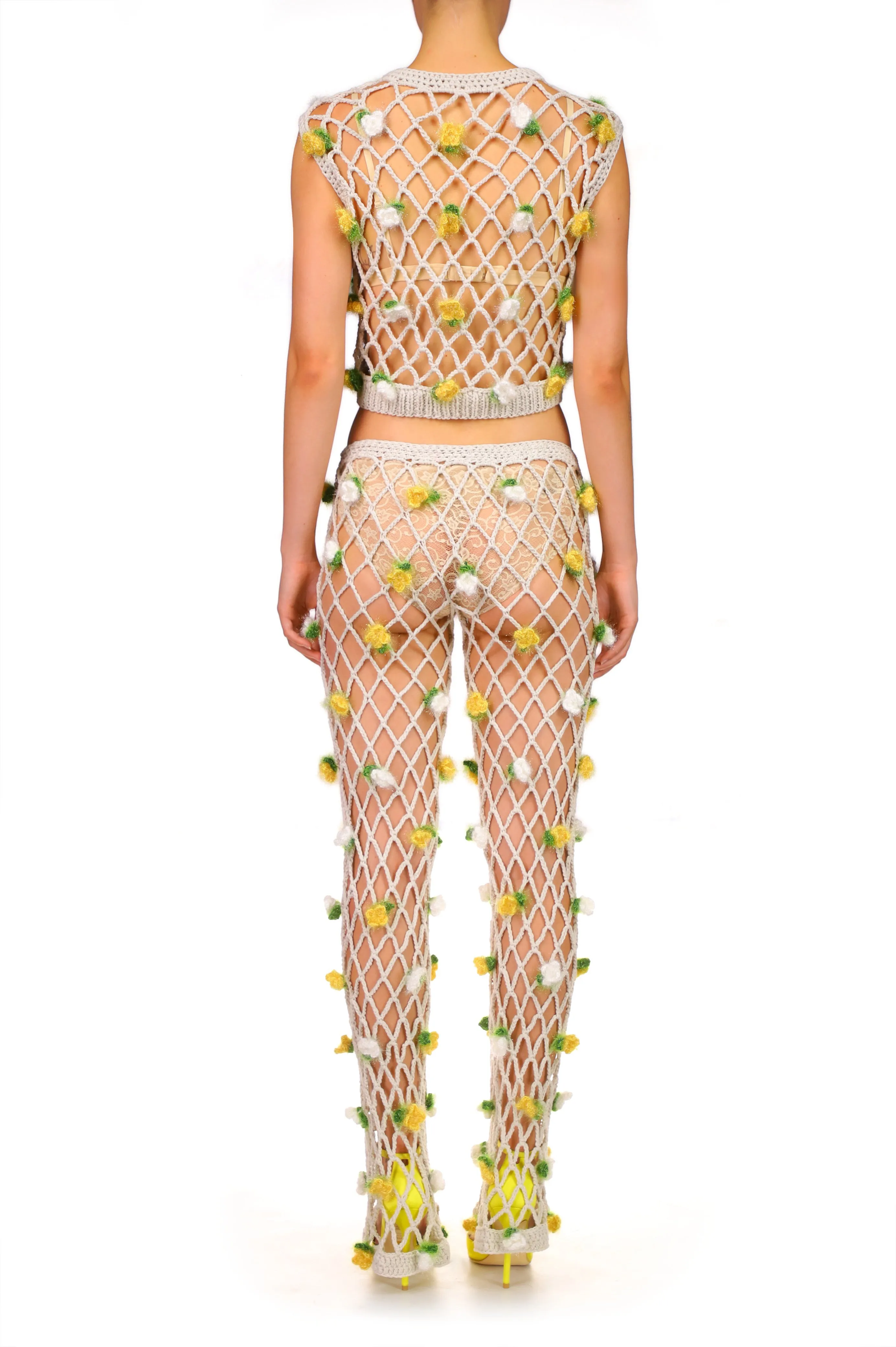 Hand Cochet Top With White And Yellow Flowers