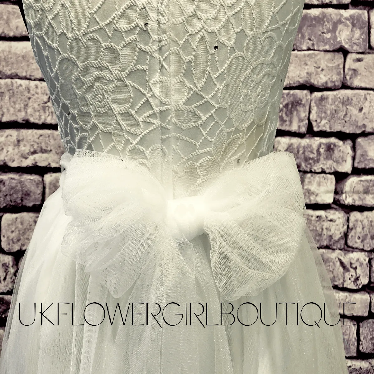 Isabella Flower Dress - White