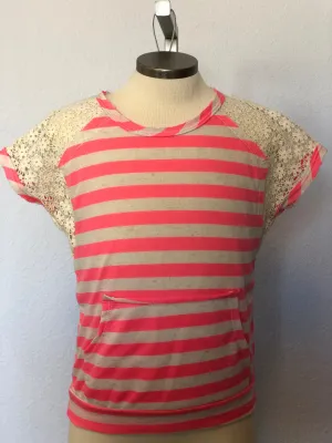 K STRIPED LACE TOP