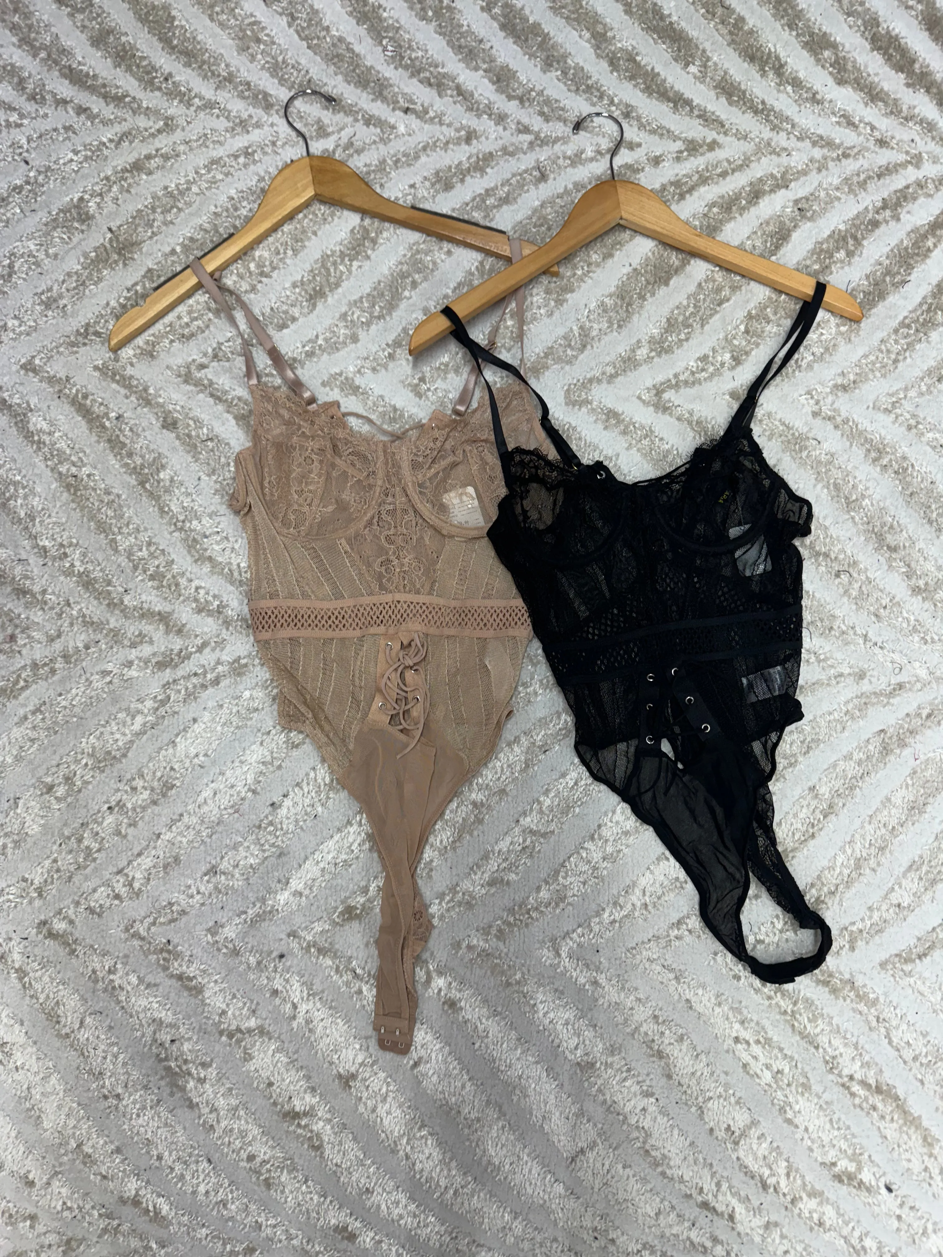 Lacey bodysuit