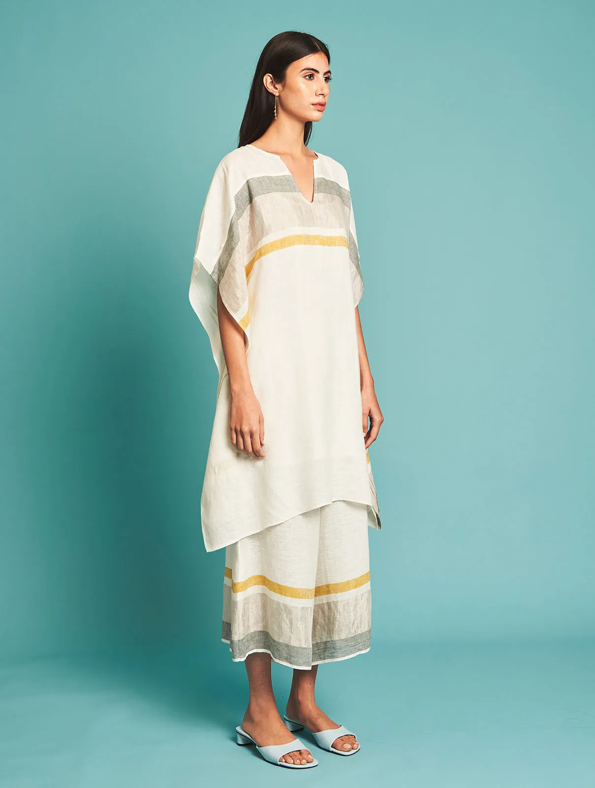 Manan   I   Sato Linen Kaftan - Ivory  Border Collection