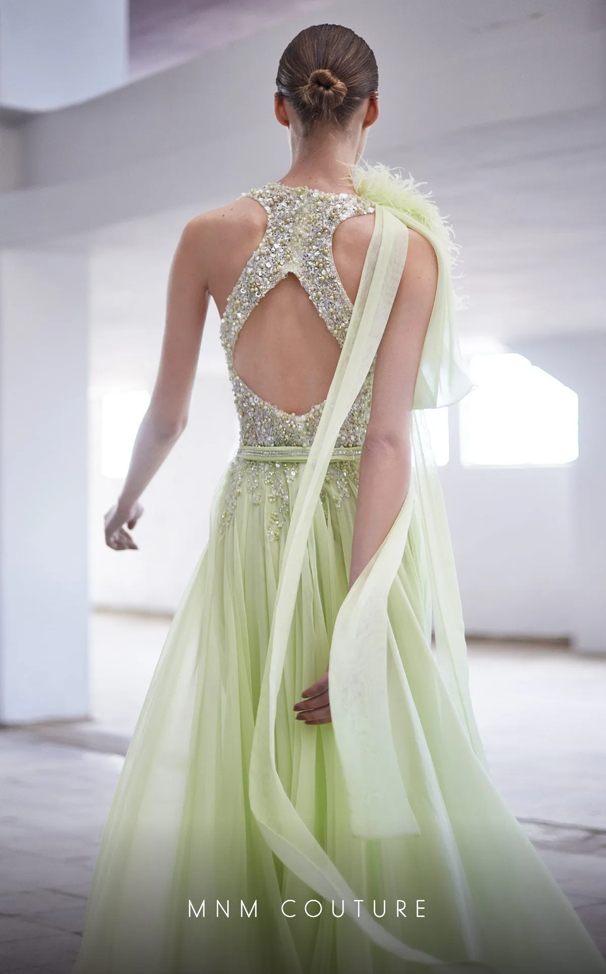 MNM COUTURE M1030