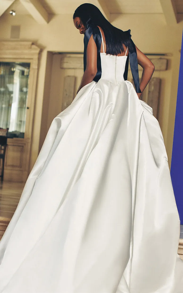 Modern Ball Gown Square Neck Satin Wedding Dress with Ruching-716386