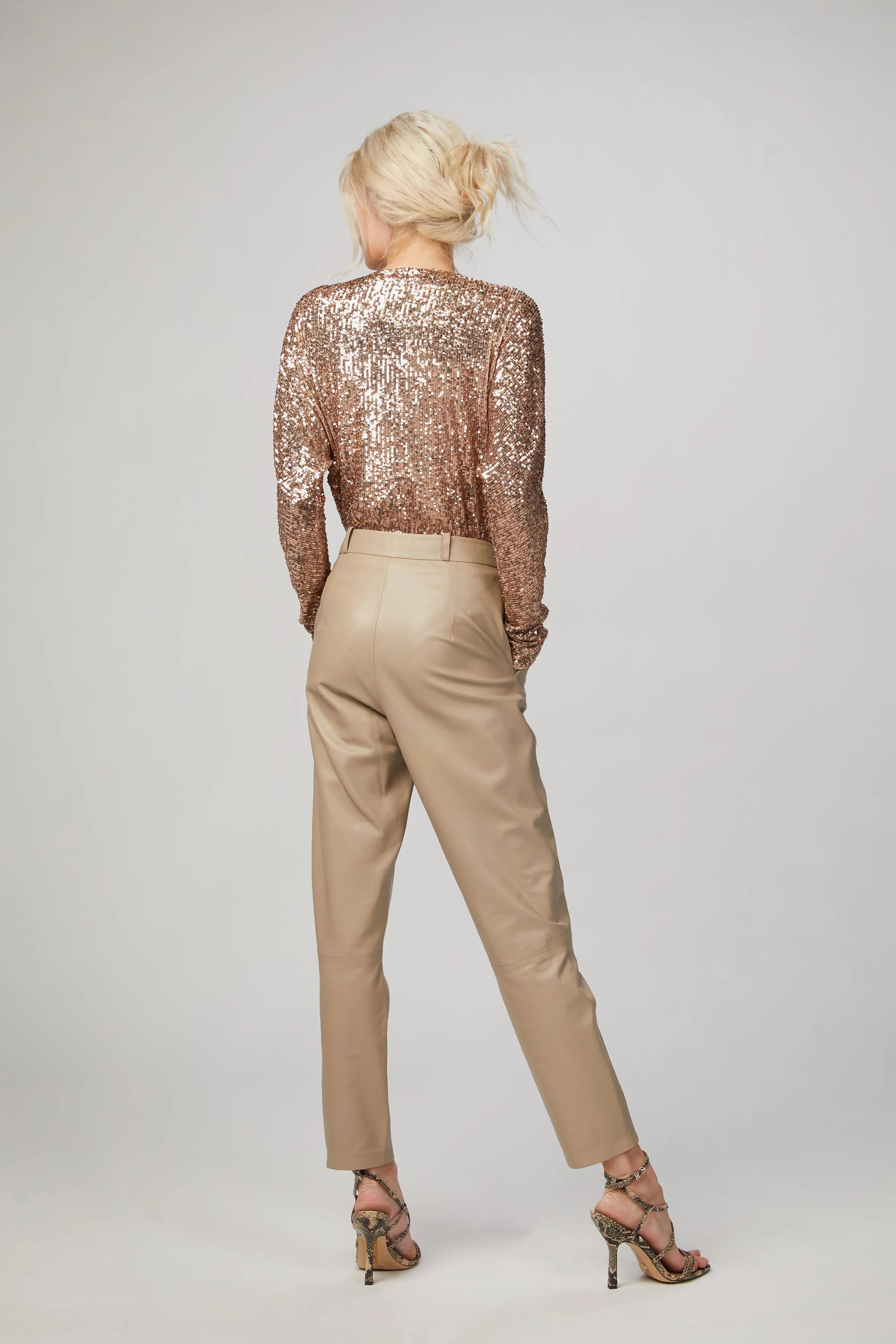 MOM LEATHER PANTS