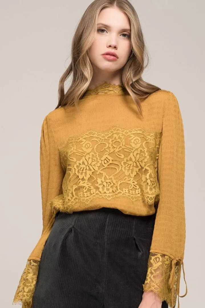 MOON RIVER Lace Detail Long