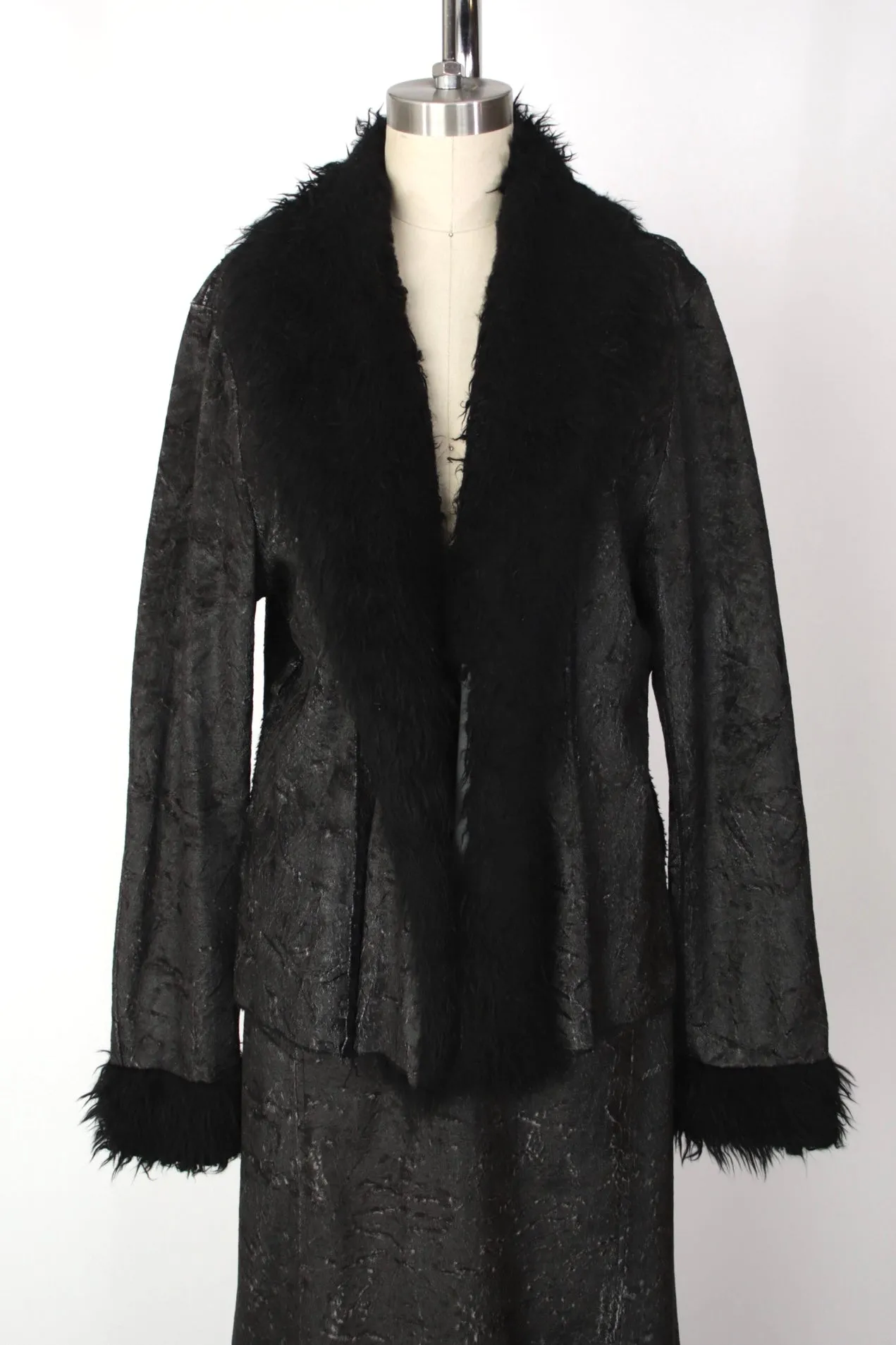 Nobu Nakano Distressed Faux Fur Trim Skirt Set
