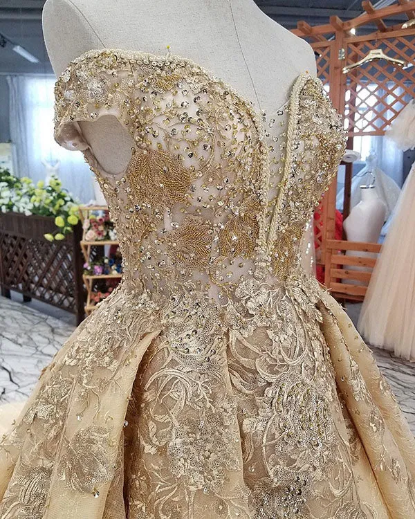 Off The Shoulder Ball Gown Wedding Dresses with Cap Sleeves 2018 Gold Lace Bridal Gowns Beadings