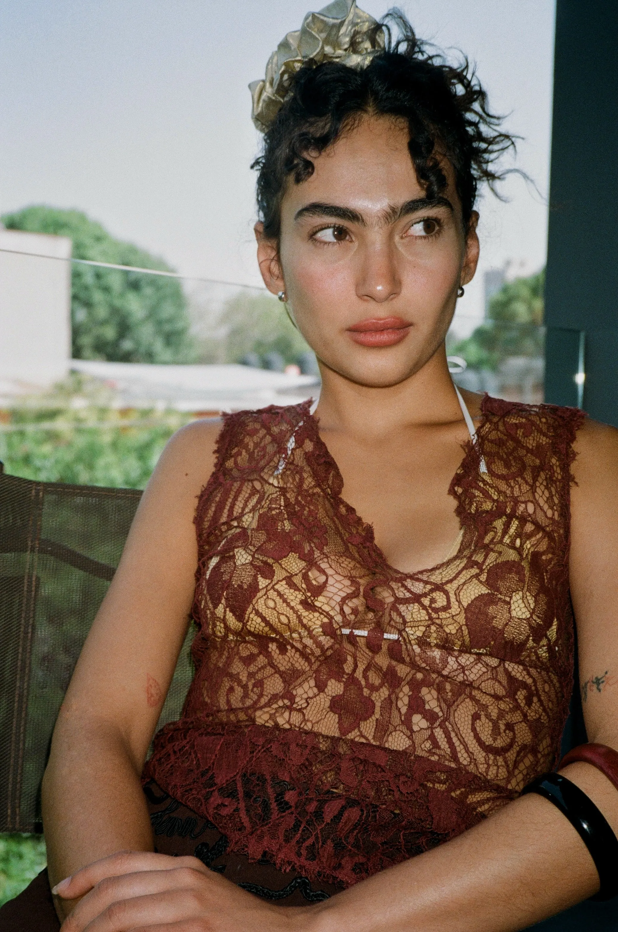Puntillísmo Lace Top