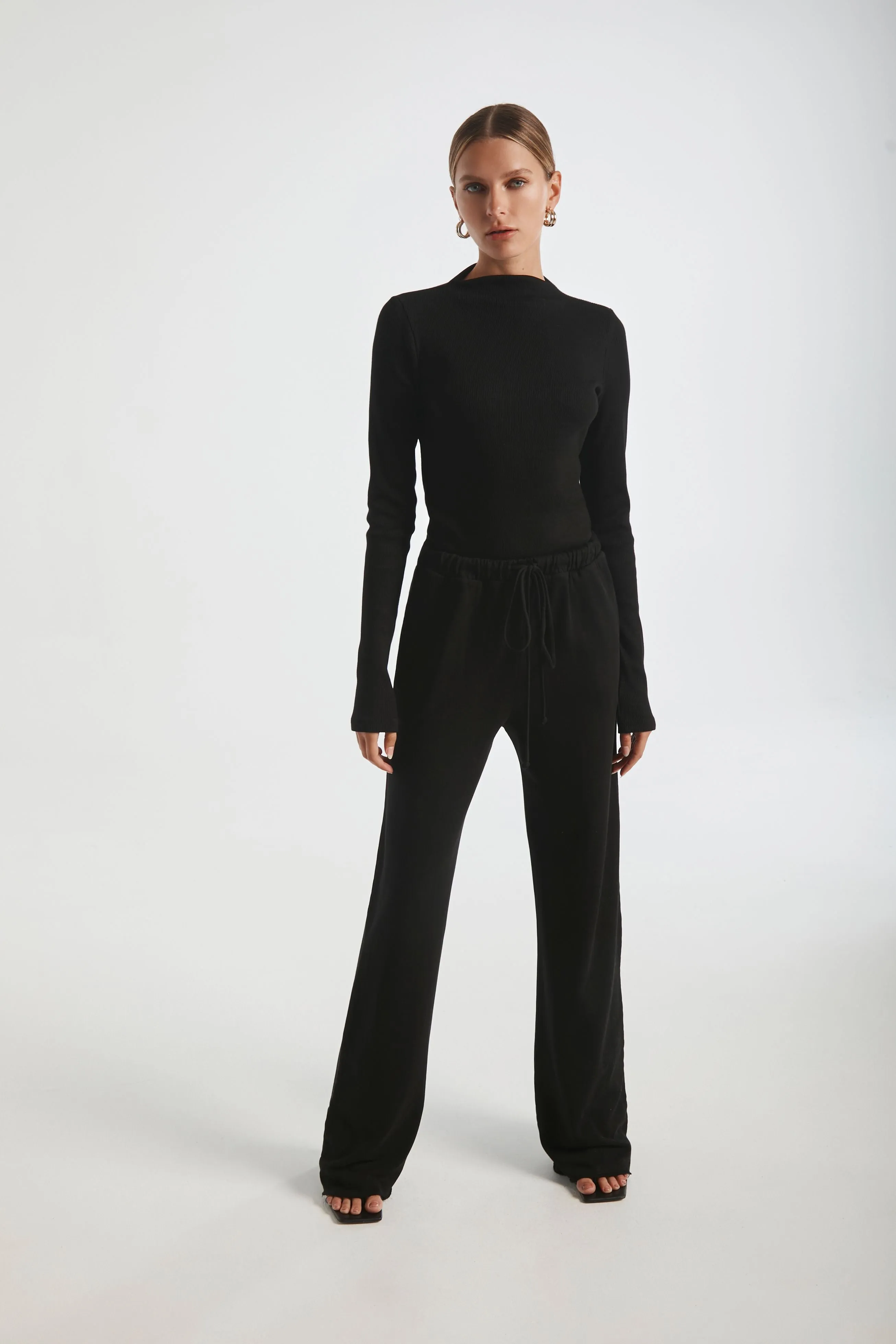 Ribbed Mock Neck Top