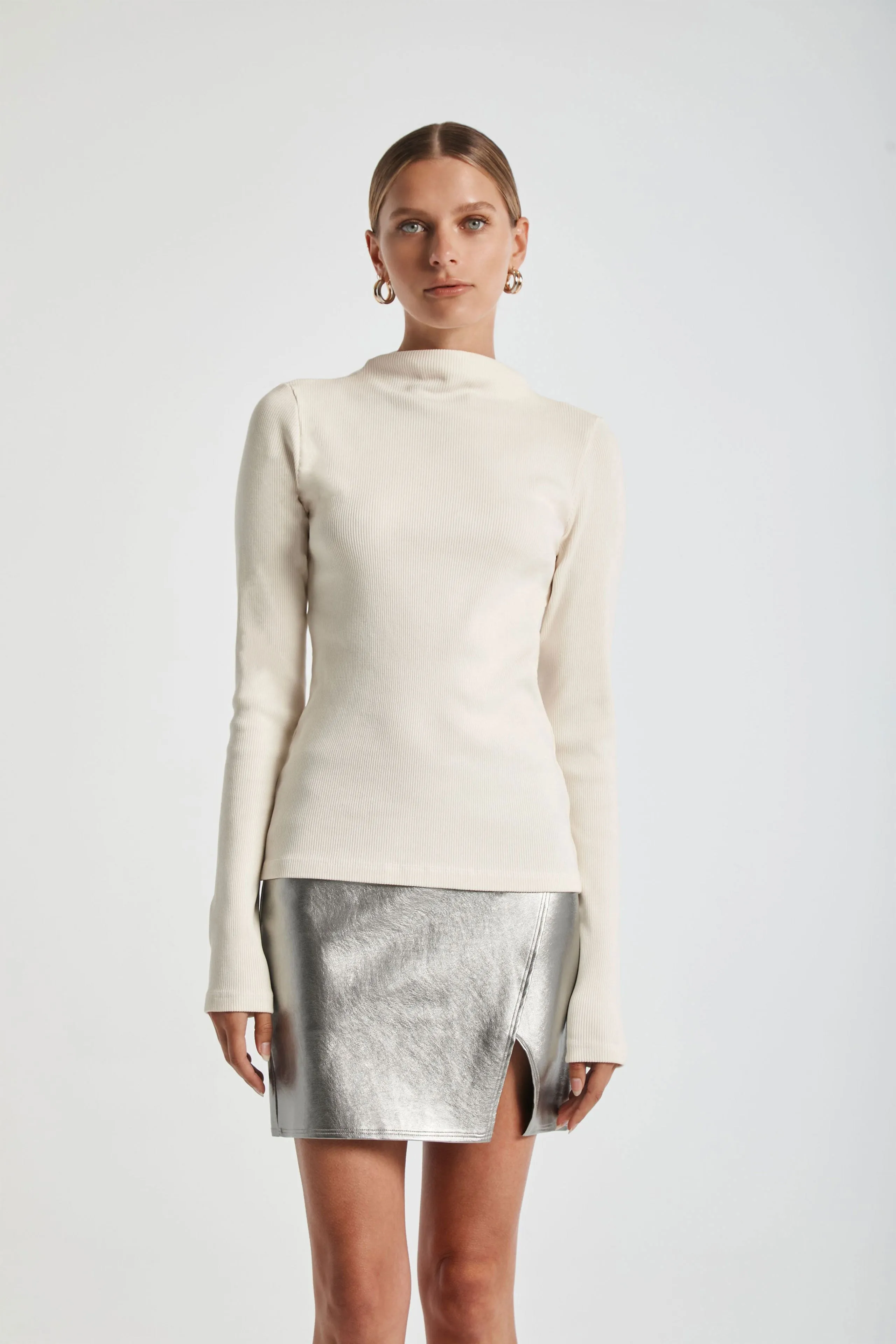 Ribbed Mock Neck Top