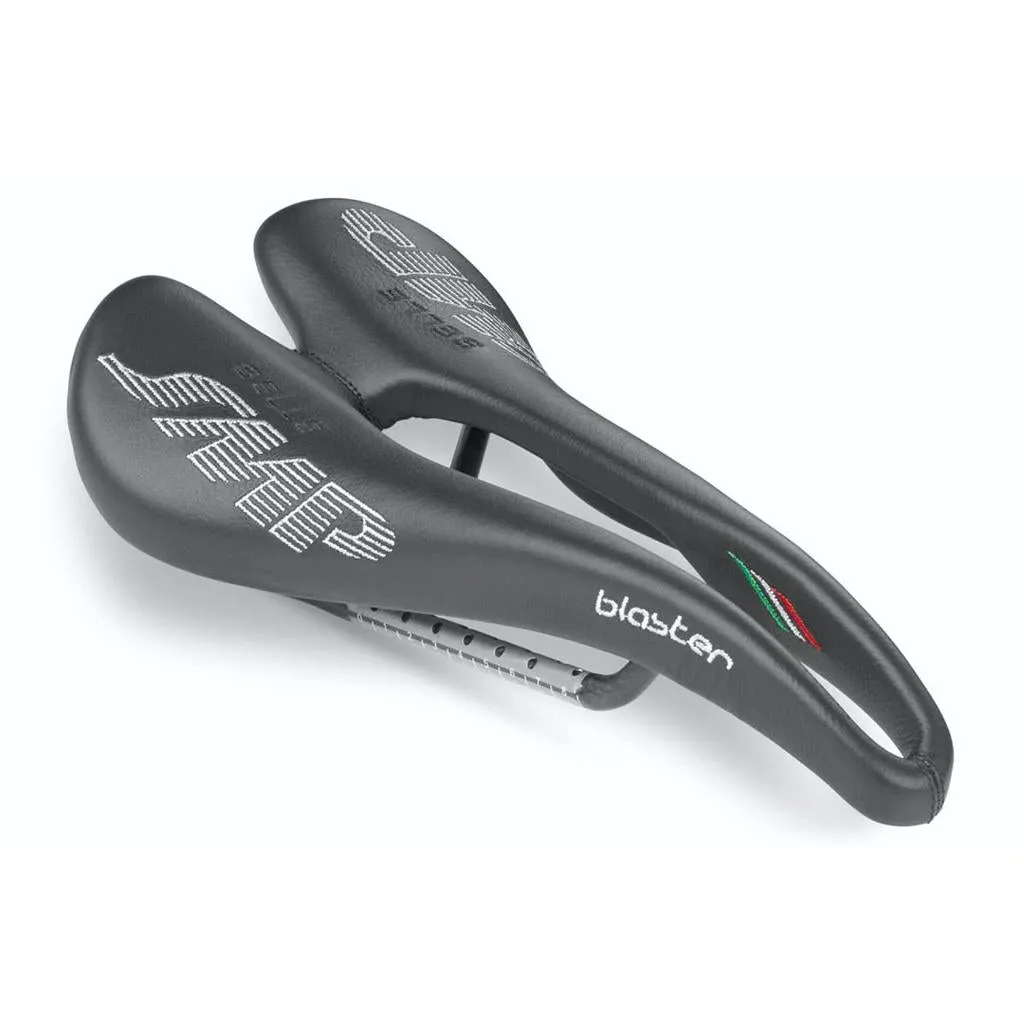 Selle SMP Blaster Saddle - Carbon Rails - Black