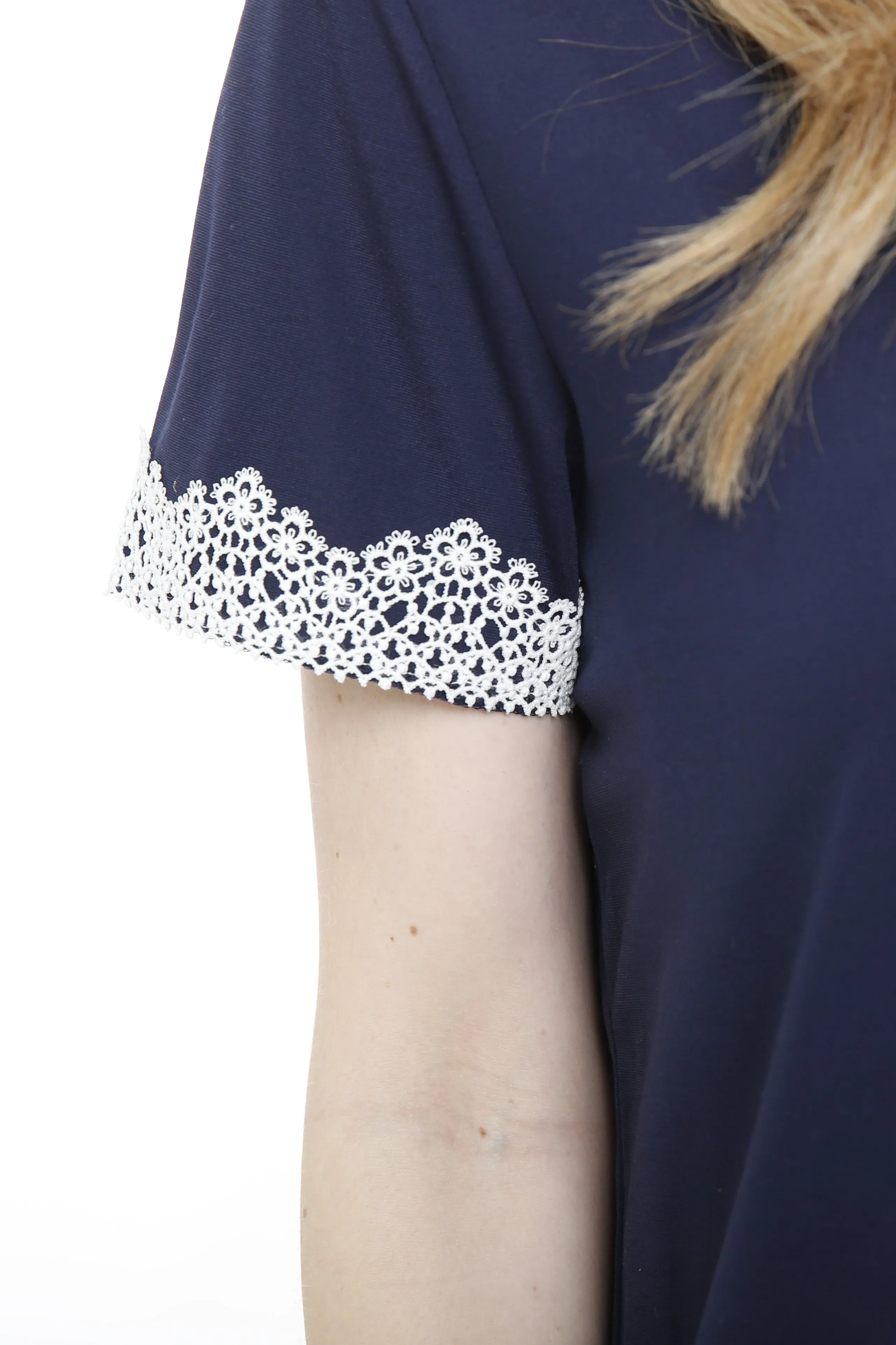 Short sleeve T-Shirt with Lace