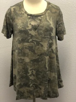 SHORT SLEEVE TOP W/LACE