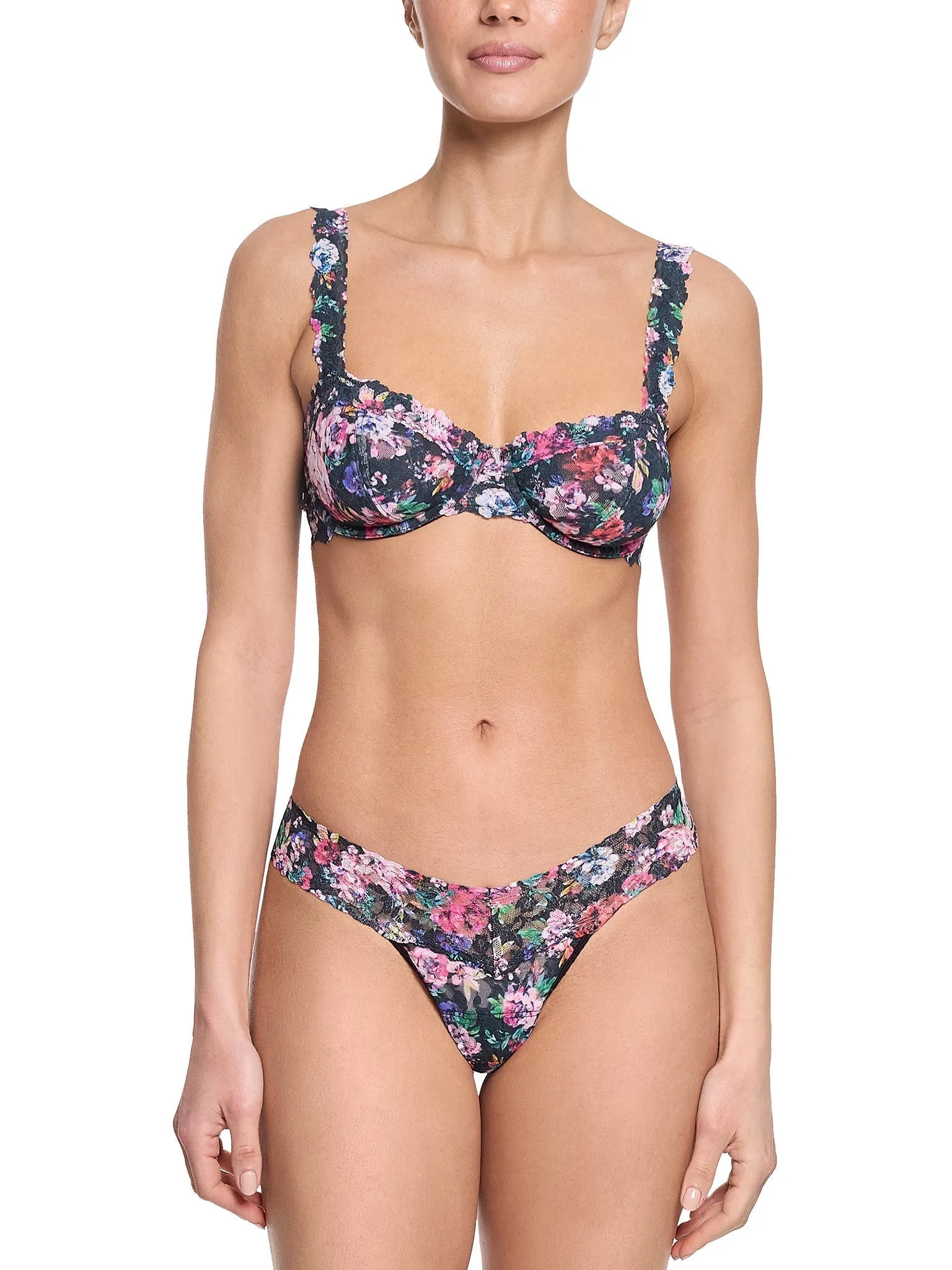 Signature Lace Balconette Bra Dark Peonies