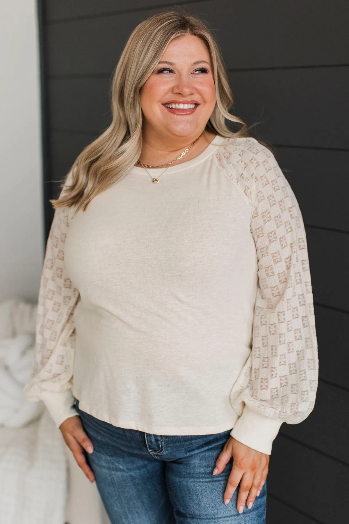 Stay Amazed Lace Sleeve Top- Cream