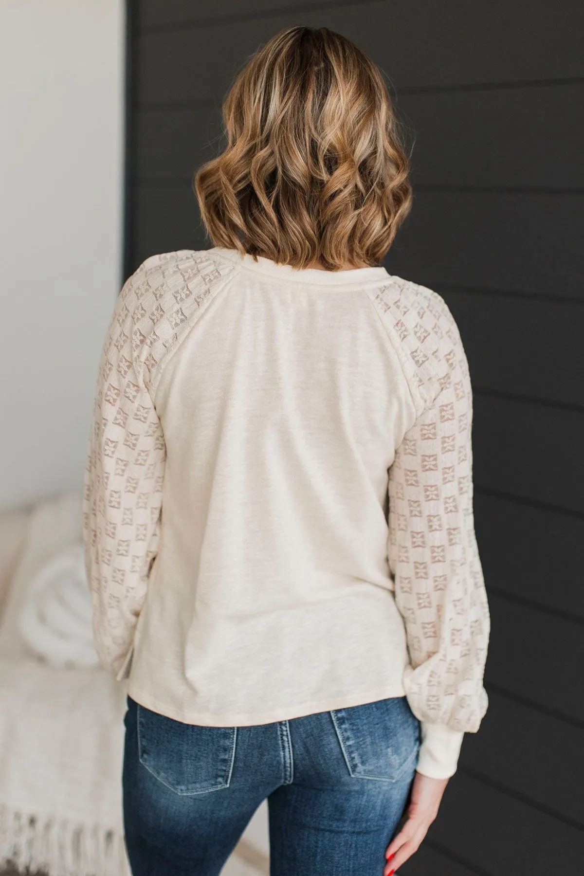 Stay Amazed Lace Sleeve Top- Cream