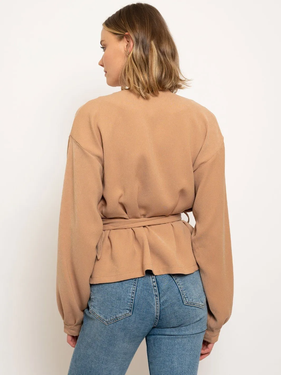 WOMEN'S SNAPS & BELT JACKET